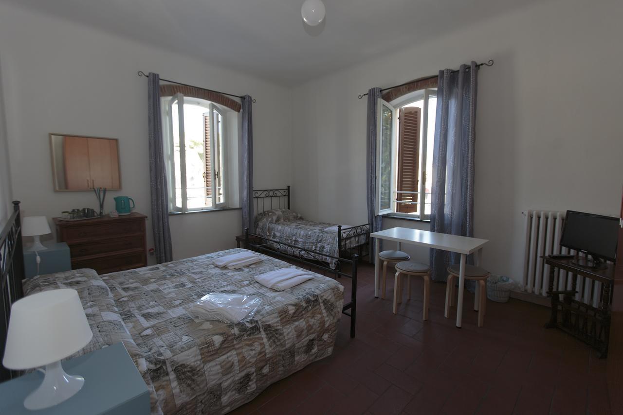 Magnolia Comfort & Rooms Pisa Bagian luar foto